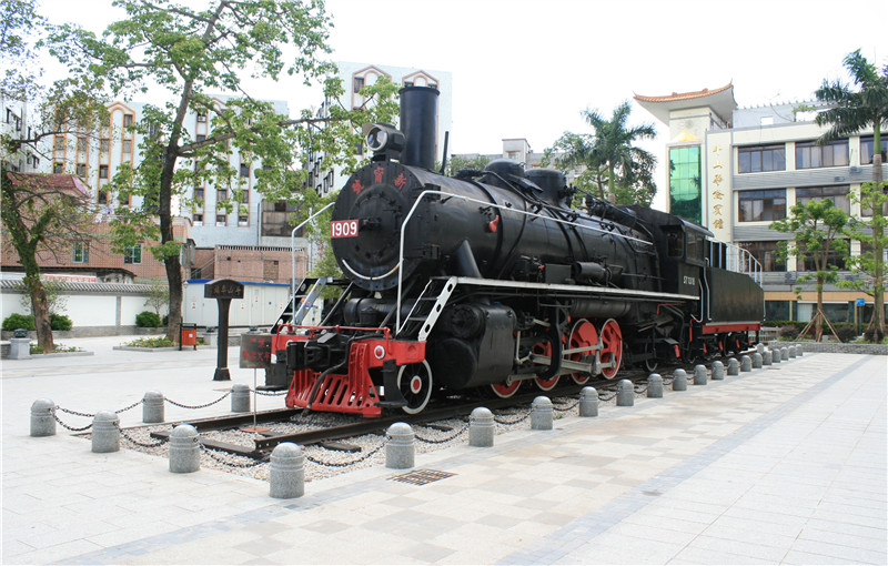 陳宜禧廣場(chǎng)-火車2_800X510.jpg