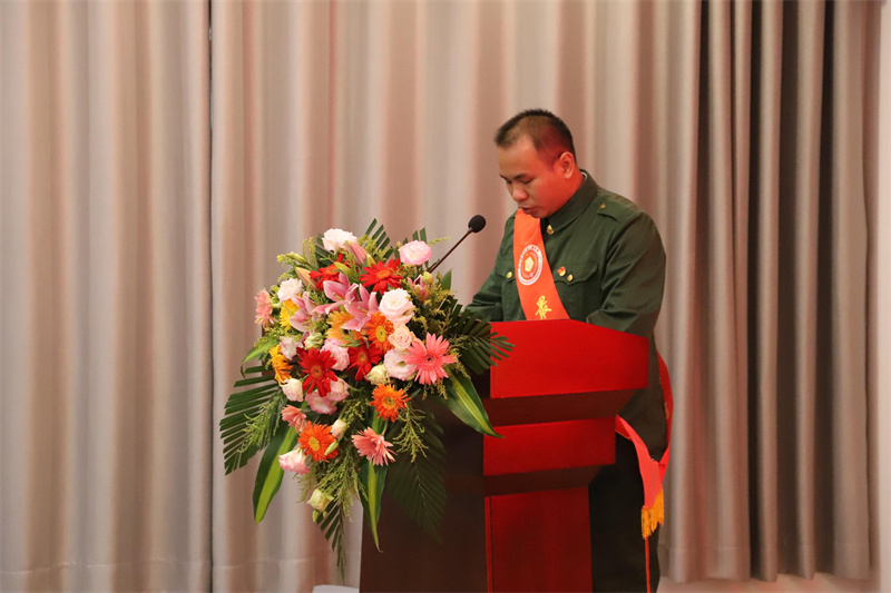 DƬ6.jpg